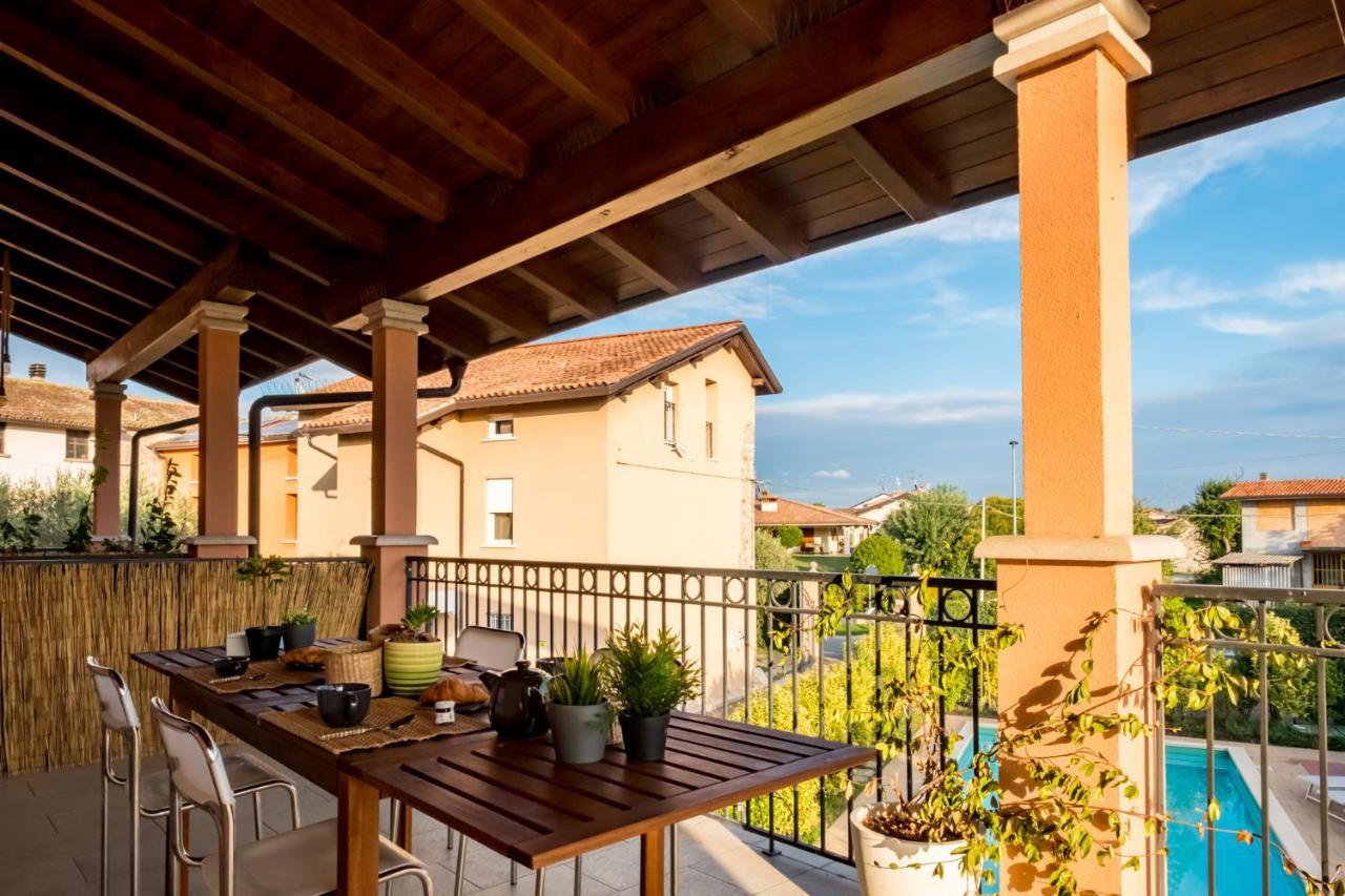 Residenza Oleandro Apartment Desenzano del Garda Exterior foto