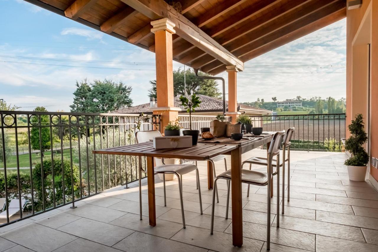 Residenza Oleandro Apartment Desenzano del Garda Exterior foto