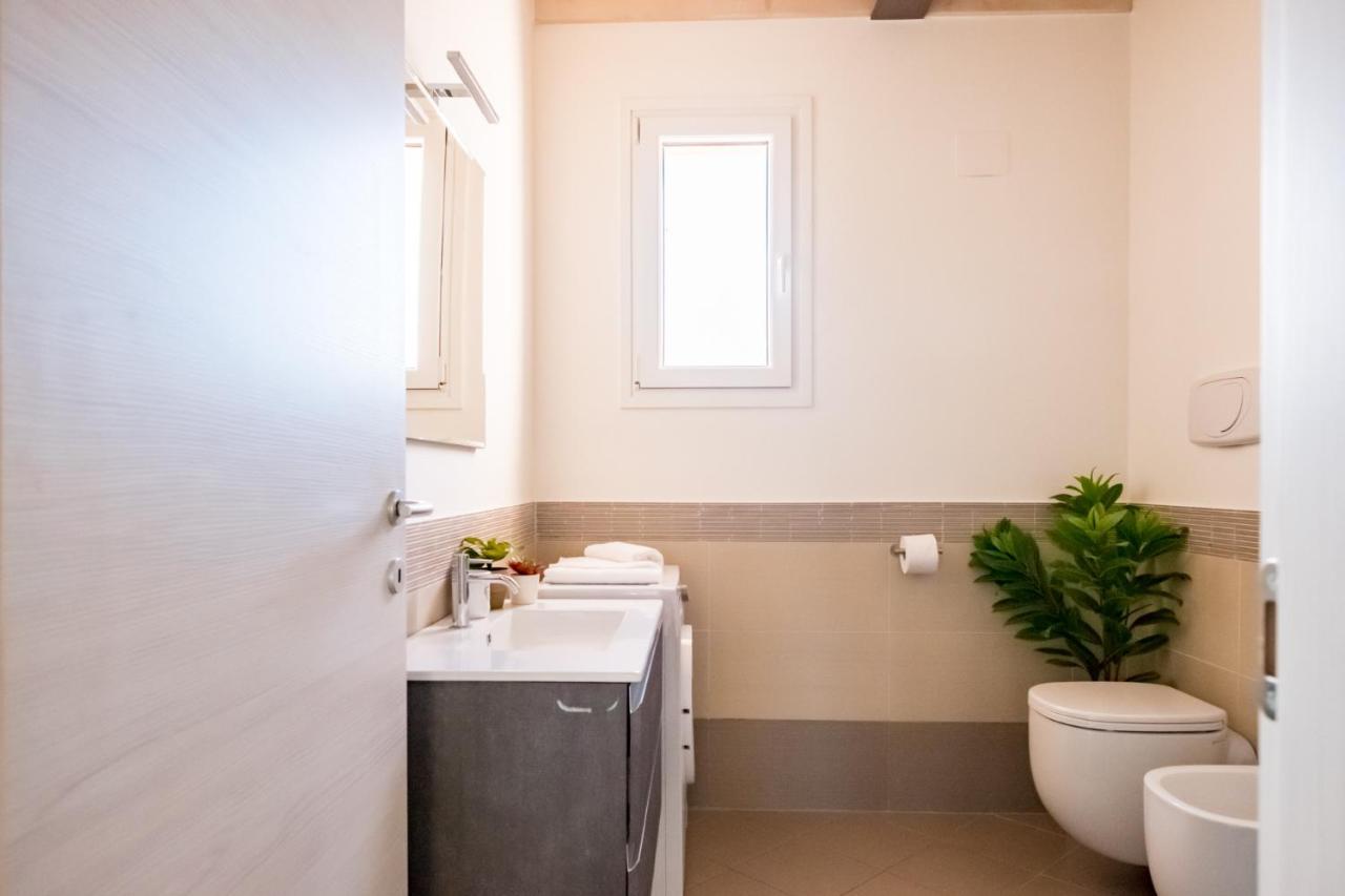 Residenza Oleandro Apartment Desenzano del Garda Exterior foto