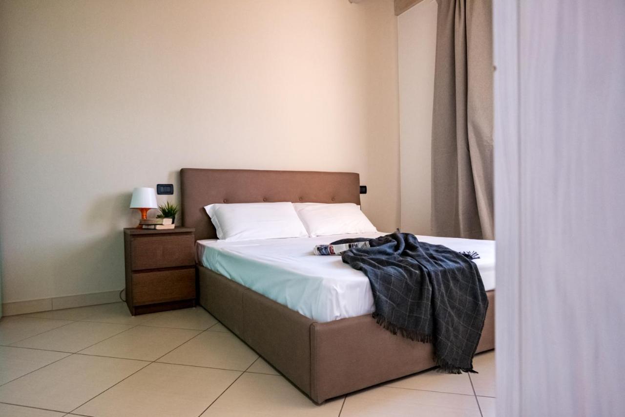 Residenza Oleandro Apartment Desenzano del Garda Exterior foto