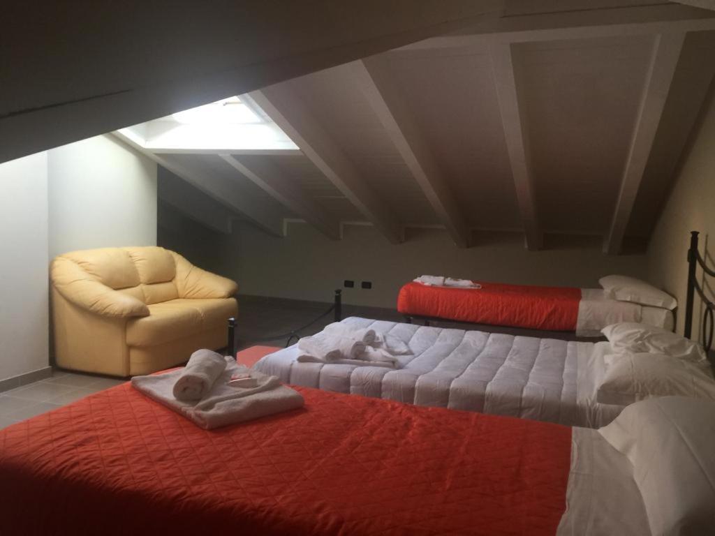 Residenza Oleandro Apartment Desenzano del Garda Exterior foto